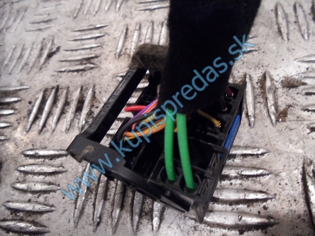 Kompletný kabeláž k navigácii GPS BMW 5 F10
